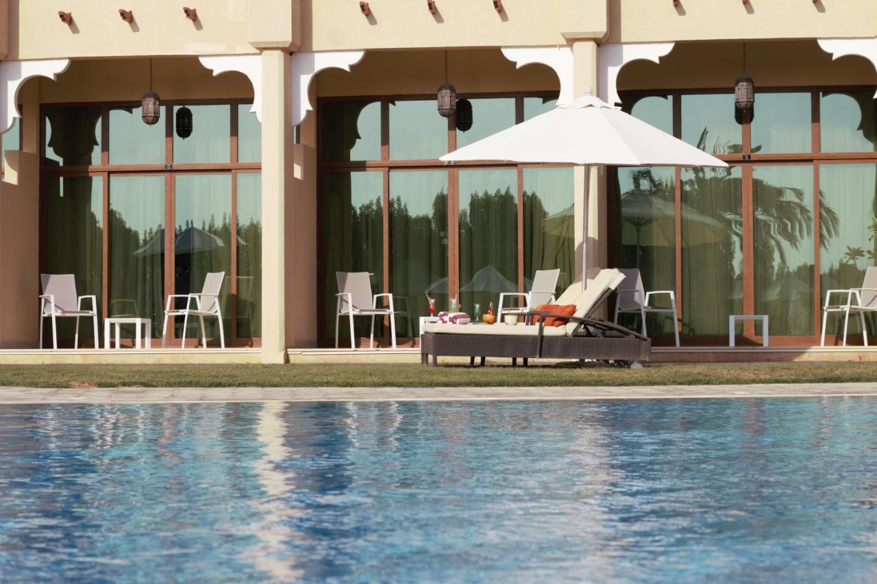 Western Hotel - Madīnat Zāyid Dış mekan fotoğraf