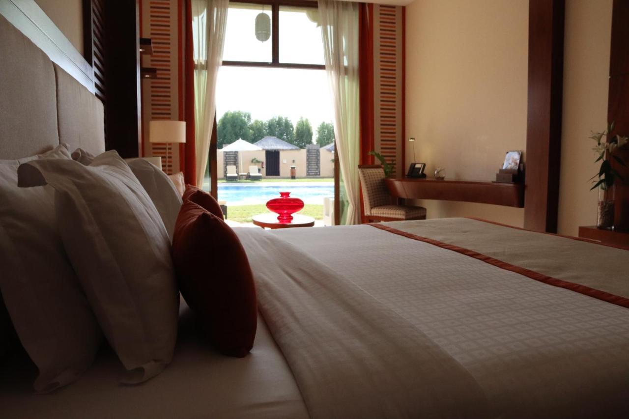 Western Hotel - Madīnat Zāyid Dış mekan fotoğraf
