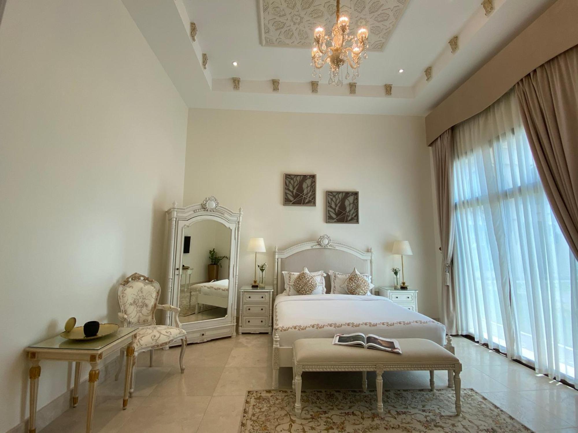 Western Hotel - Madīnat Zāyid Dış mekan fotoğraf