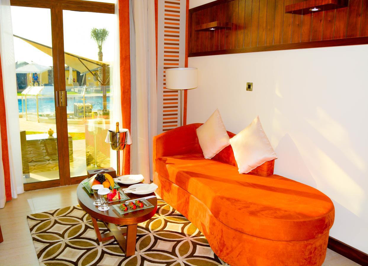Western Hotel - Madīnat Zāyid Dış mekan fotoğraf