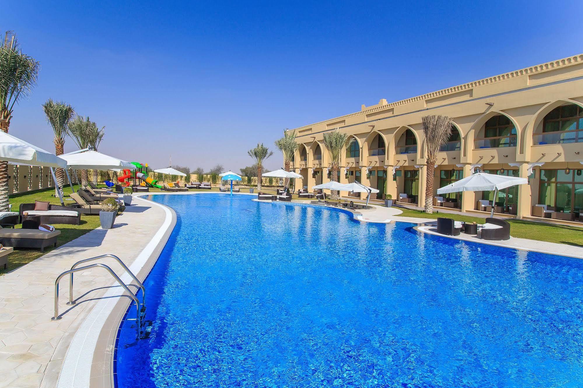 Western Hotel - Madīnat Zāyid Dış mekan fotoğraf